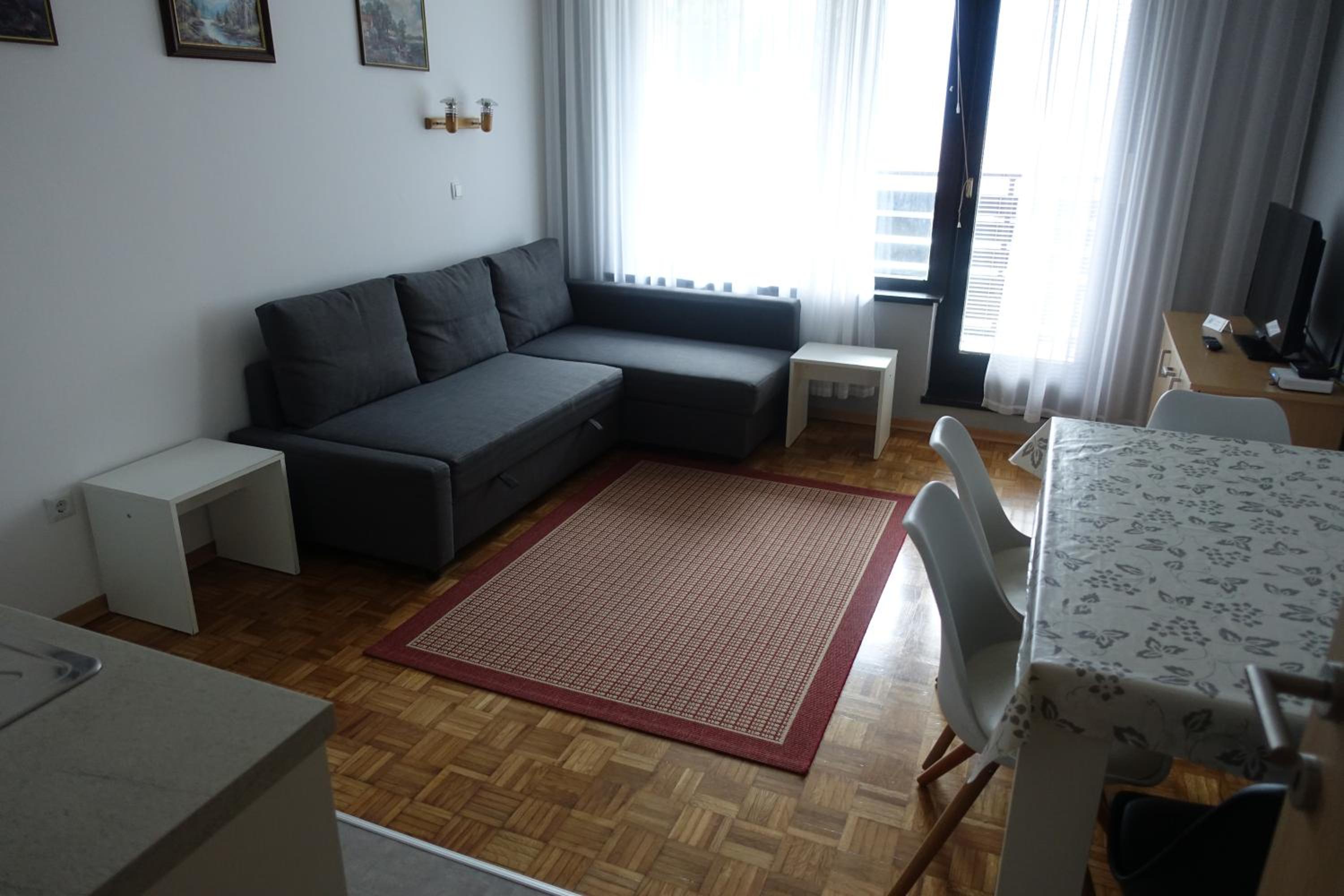 Photo 38