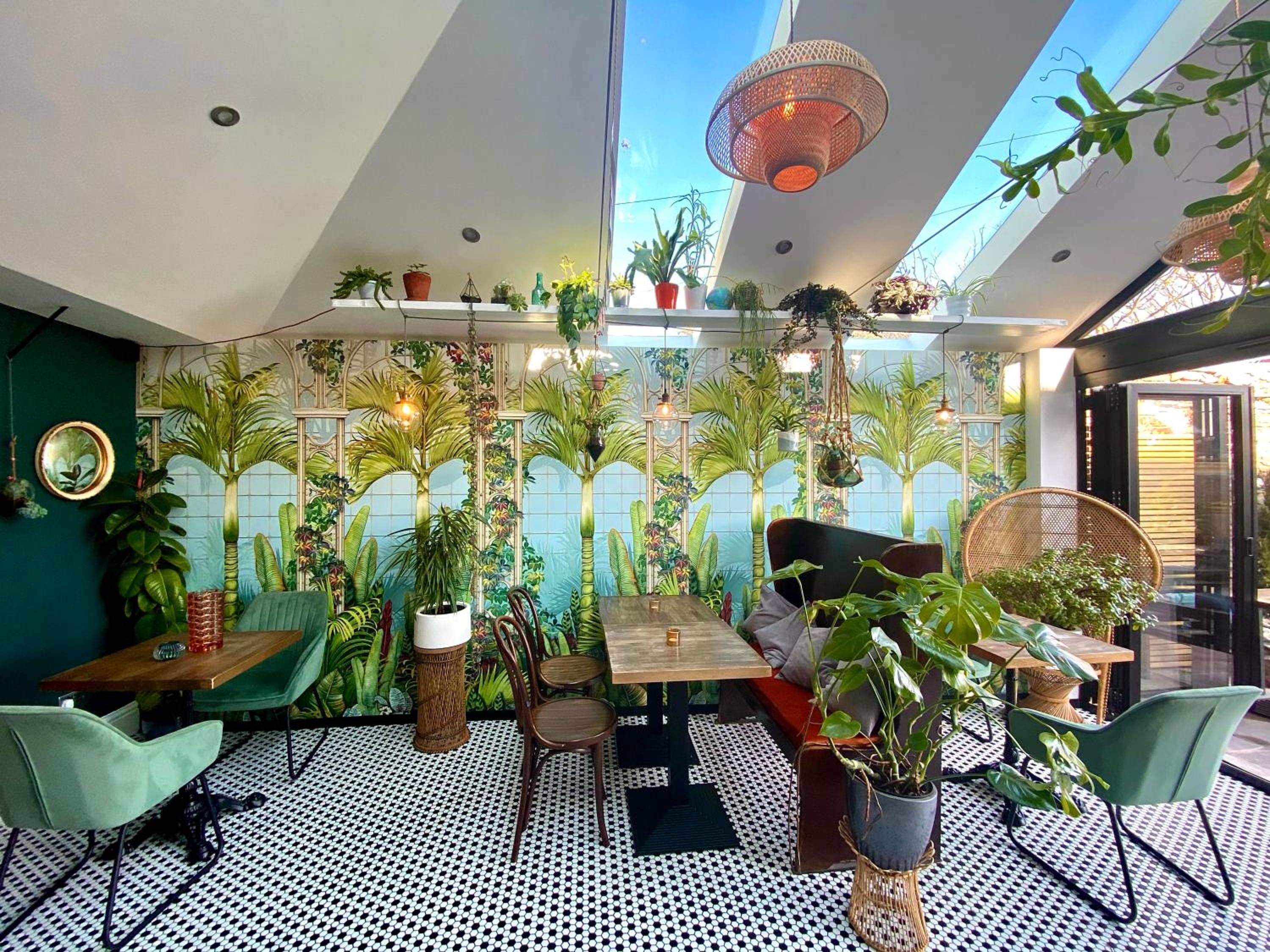 Brightham House - Exclusively for Adults