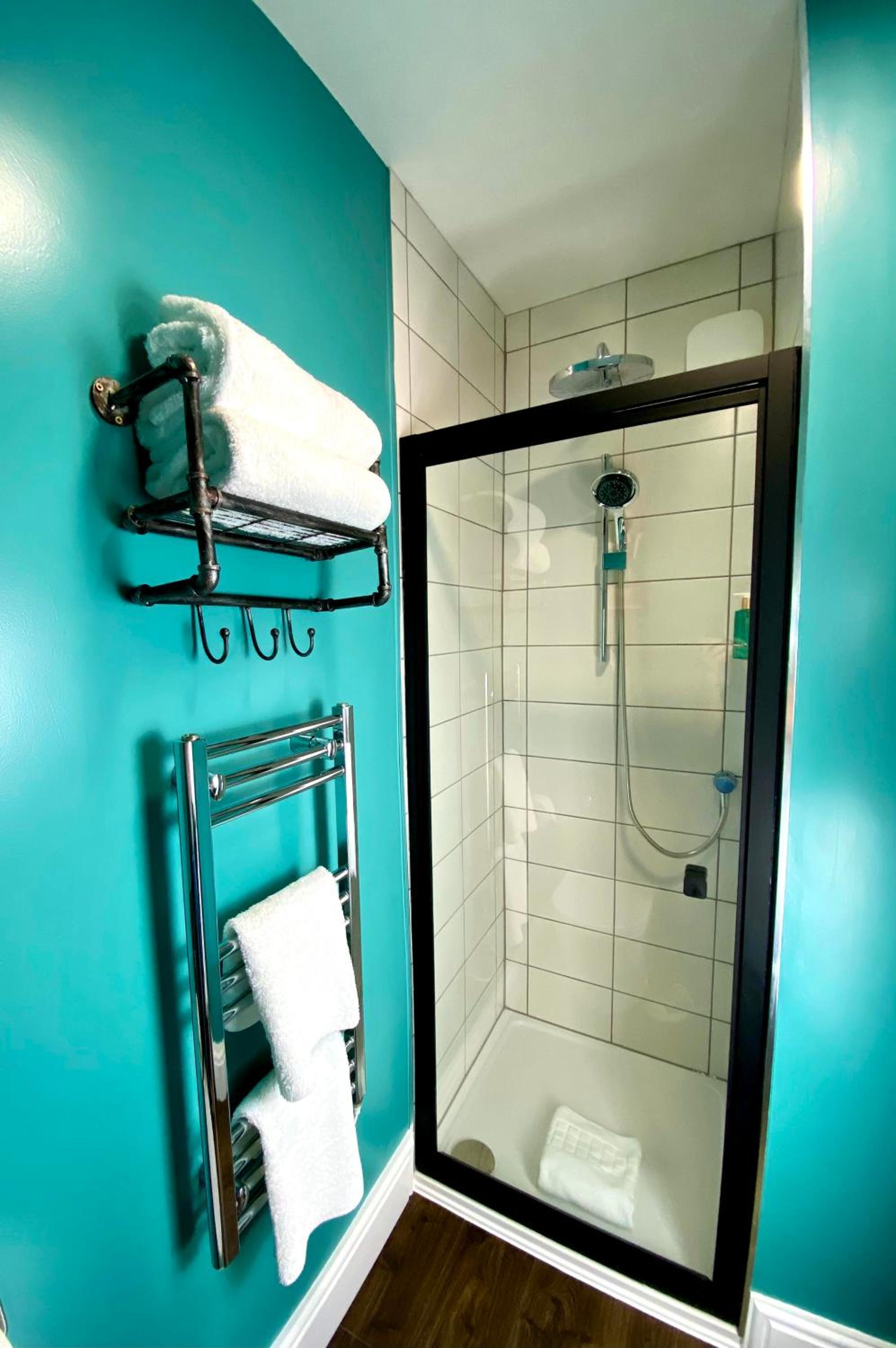 Brightham House - Exclusively for Adults