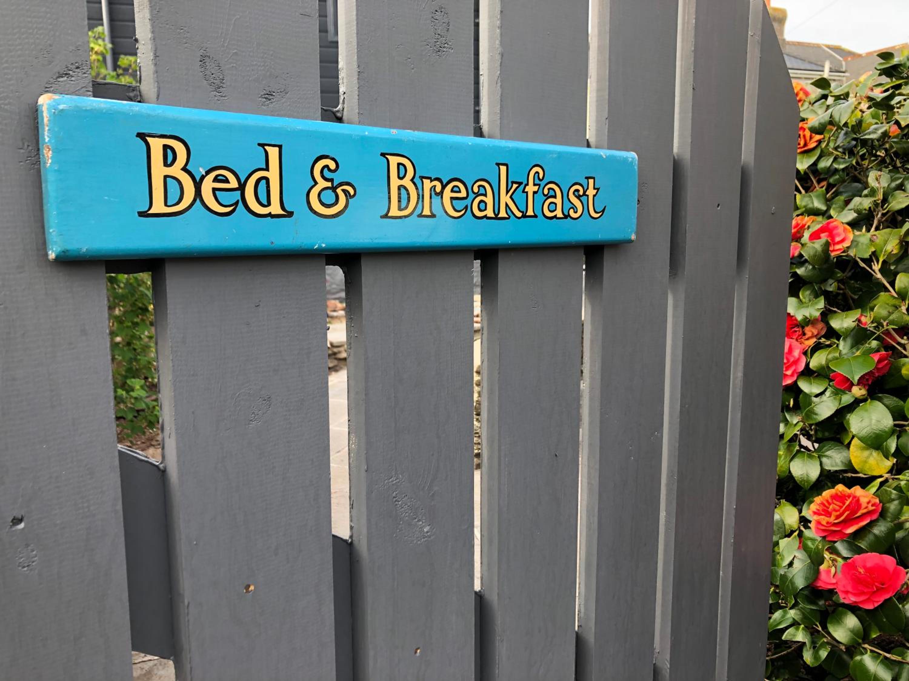 Brightham House - Exclusively for Adults