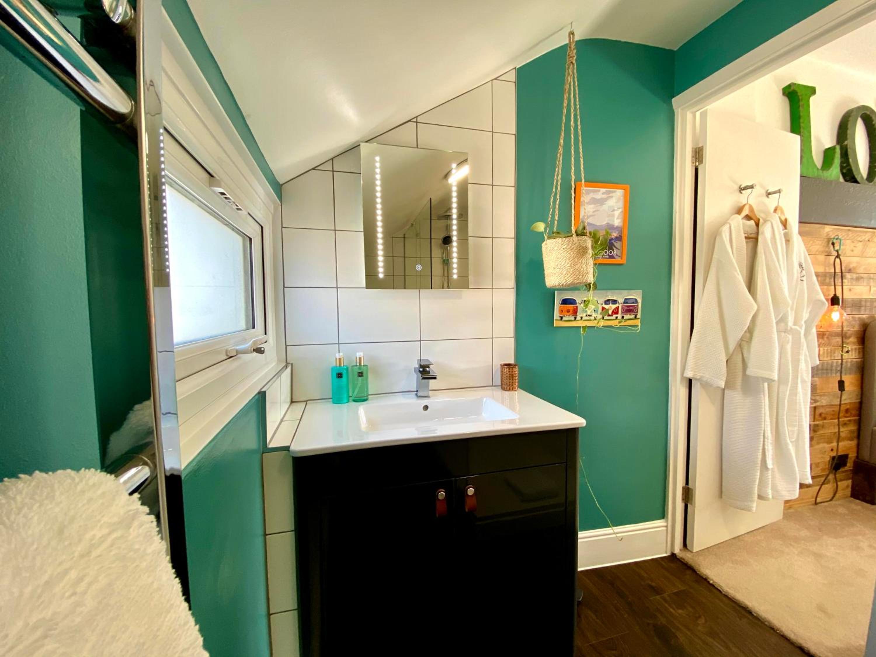 Brightham House - Exclusively for Adults