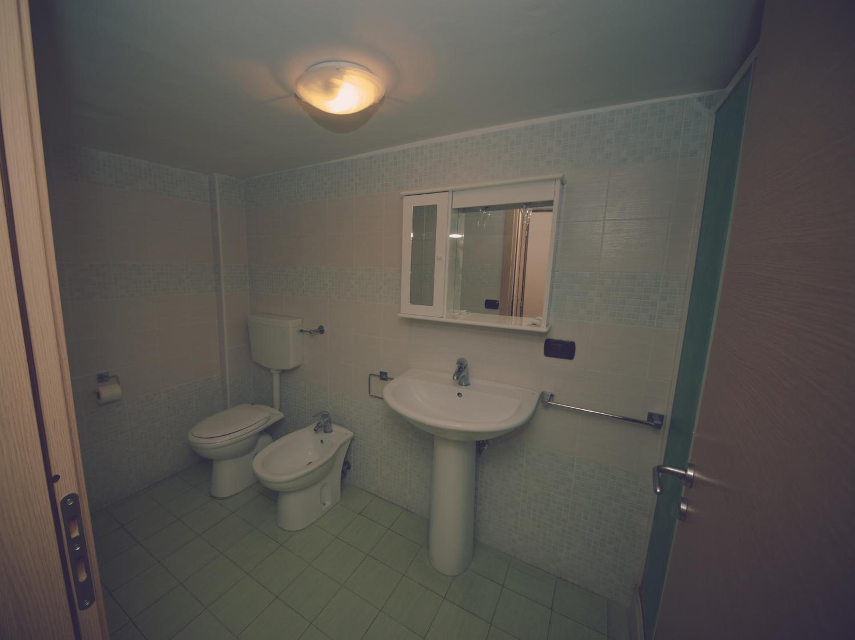 Photo 35