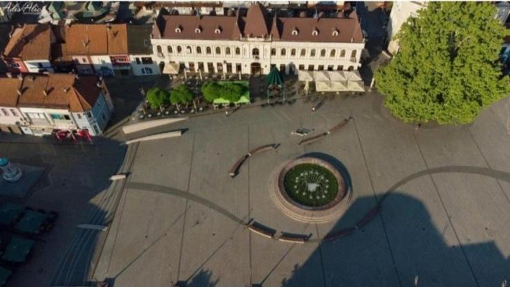 Tuzla Trg - Tuzla Square view 3