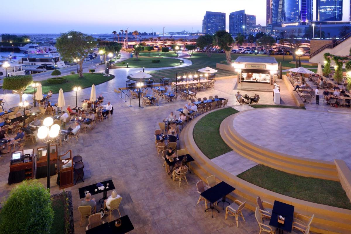 outdoor BBQ area