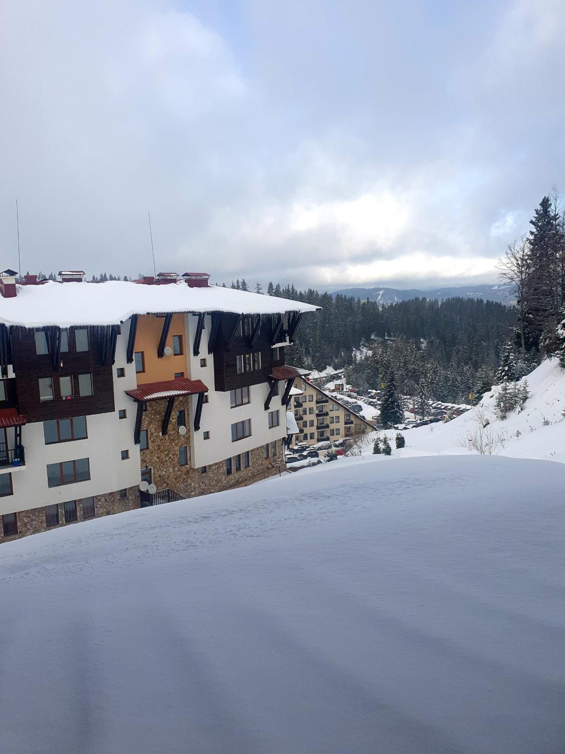 Grand Monastery Deluxe Pamporovo 5 B 3