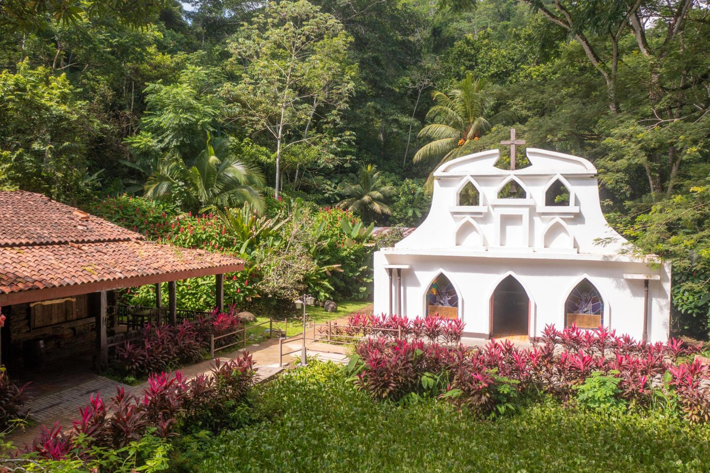 Villa Lapas Jungle Village view 5