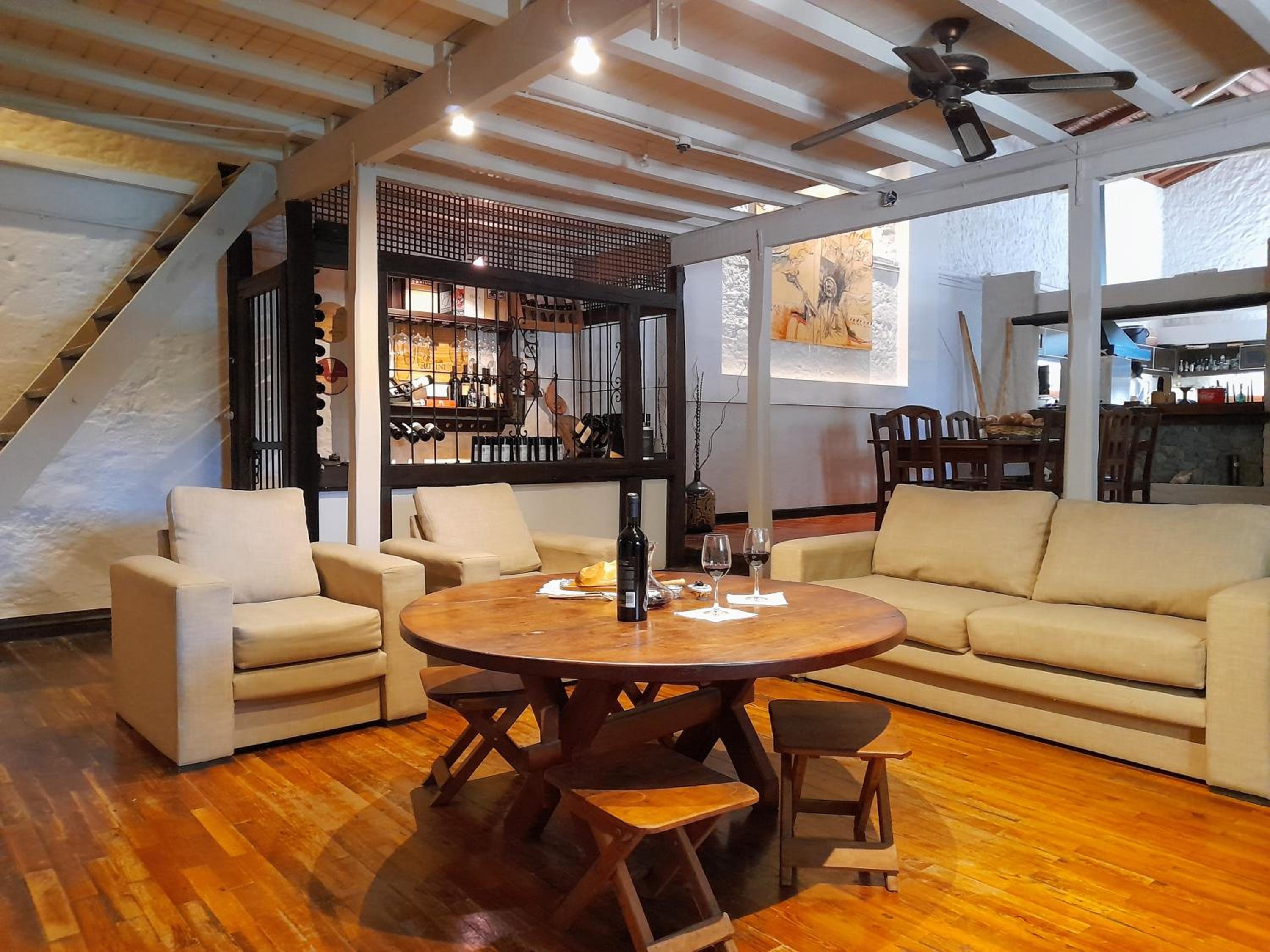 Casona en Bodega Centenaria