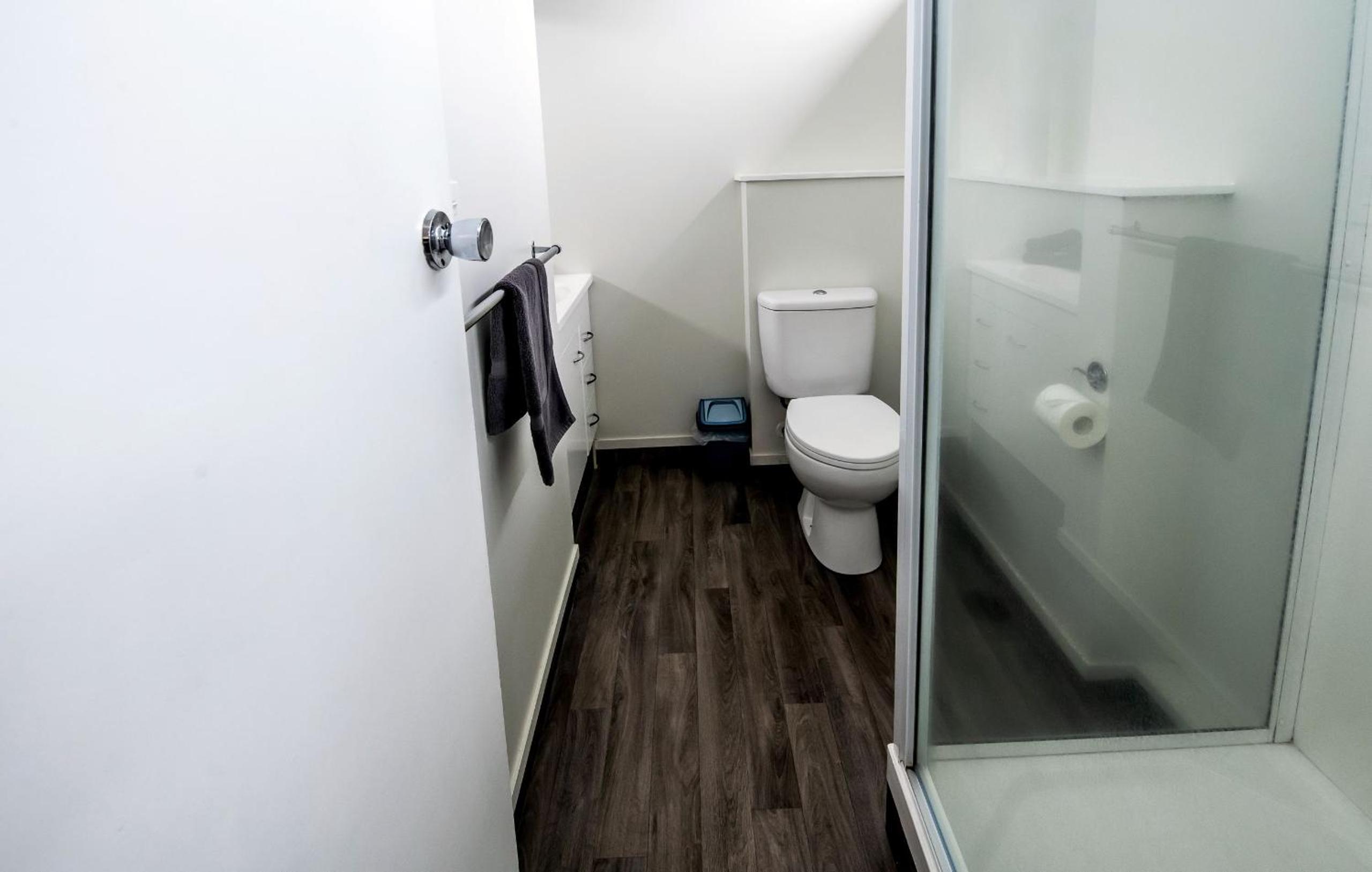 Aura Accommodation