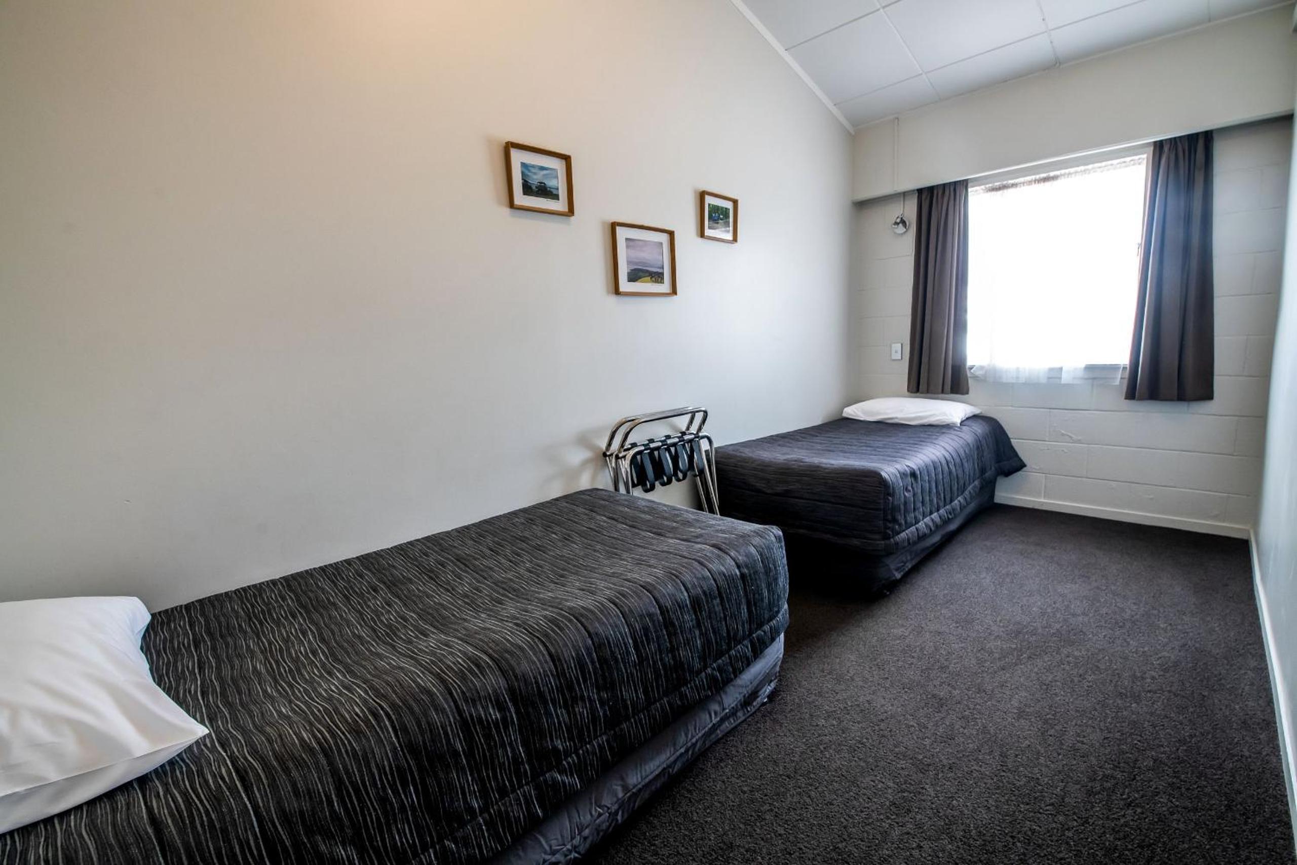 Aura Accommodation
