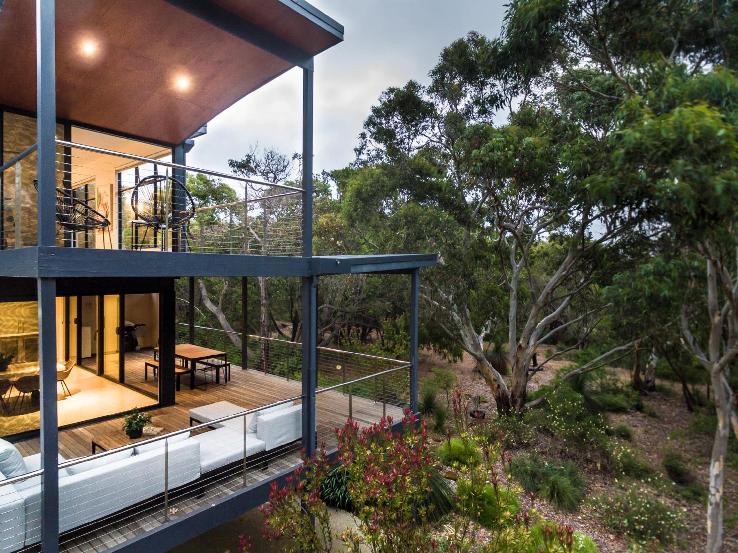 Carpe Vino - quiet bushland home, Margaret River