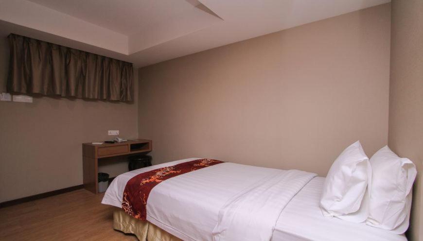 Likas Square - KK Spacious Homestay photo 8