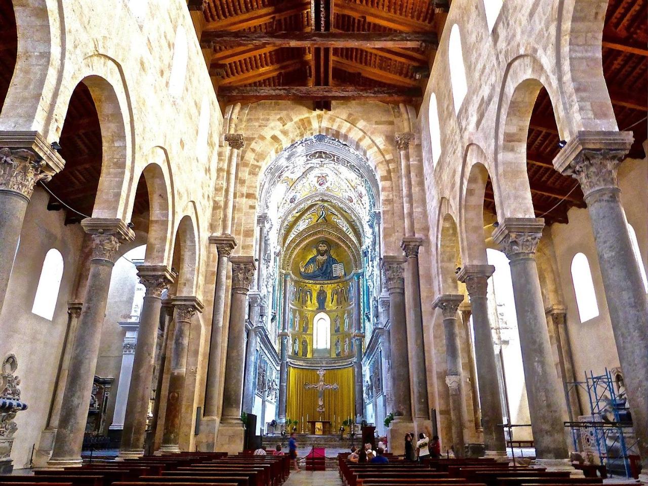 Photo 33