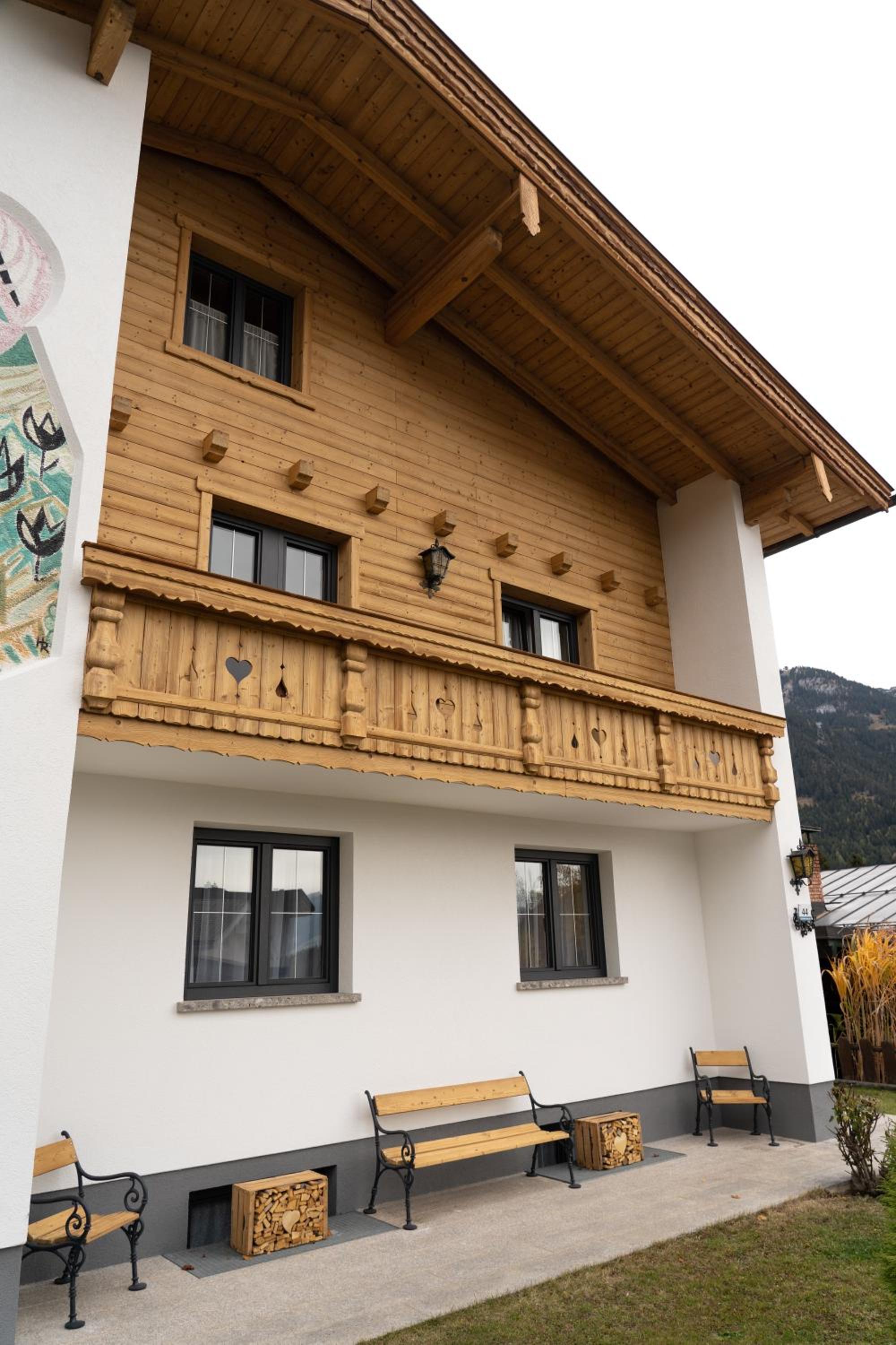 LUSE Living view 5