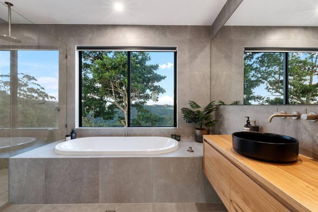 The Ridge at Maleny 3 Bedroom Executive Residence