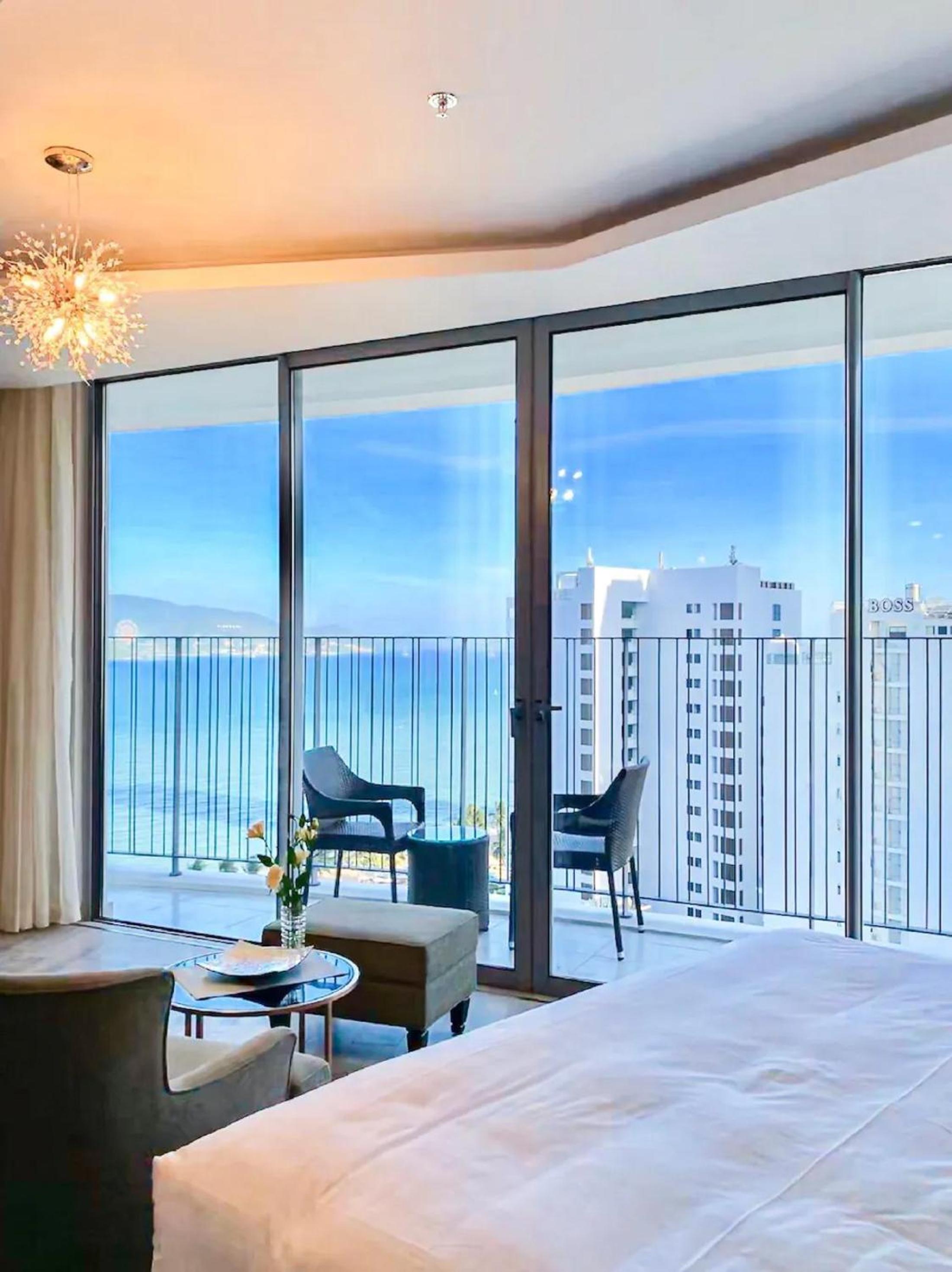 RIS Panorama Condotel