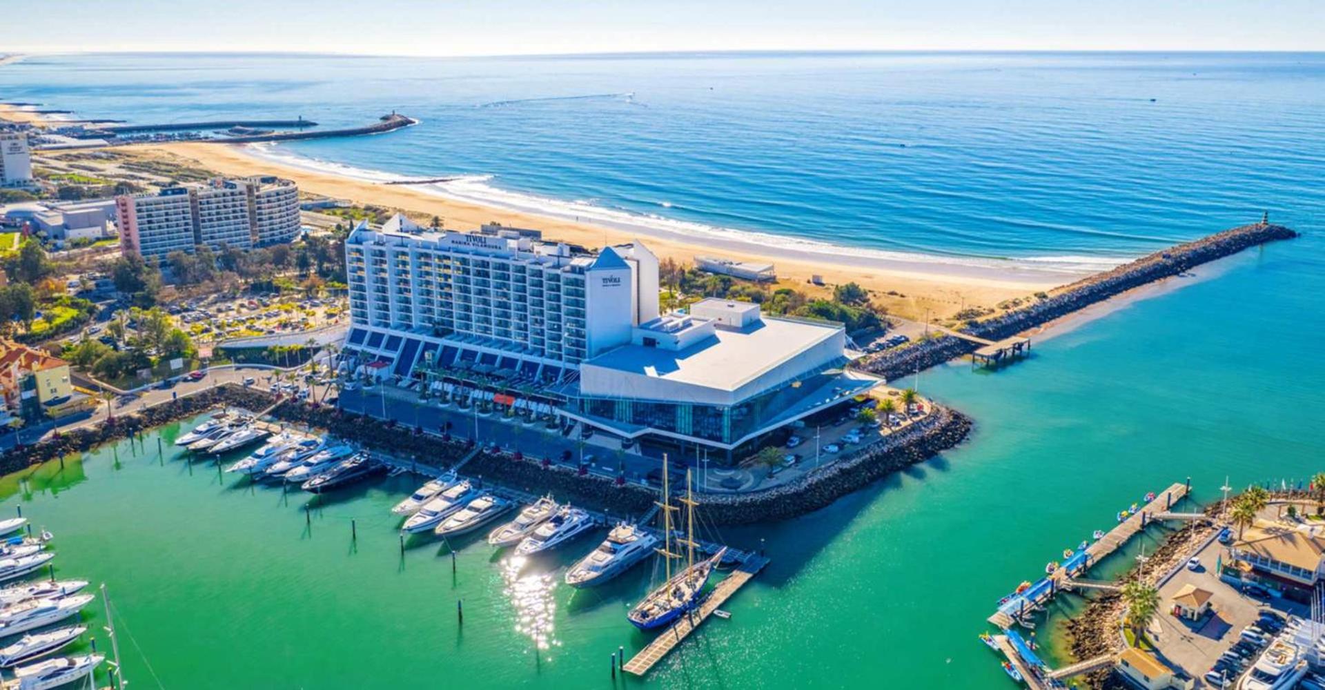 Vilamoura Main Avenue by Homing view 4