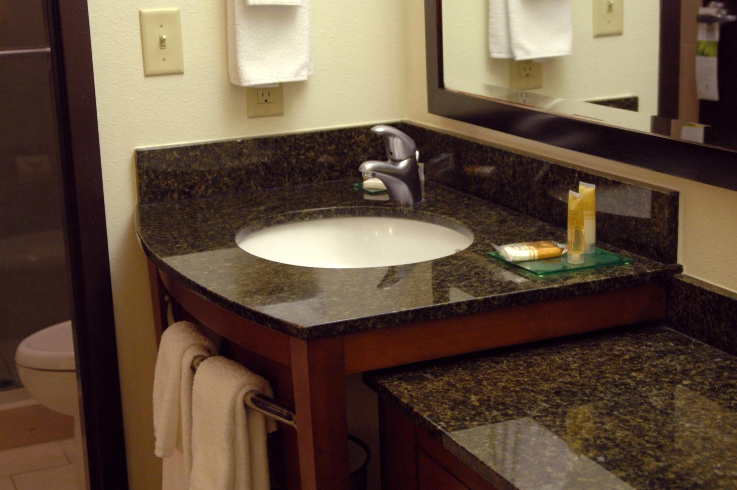 Reno Vacations - Hyatt Place Reno/Tahoe Airport - Property Image 4