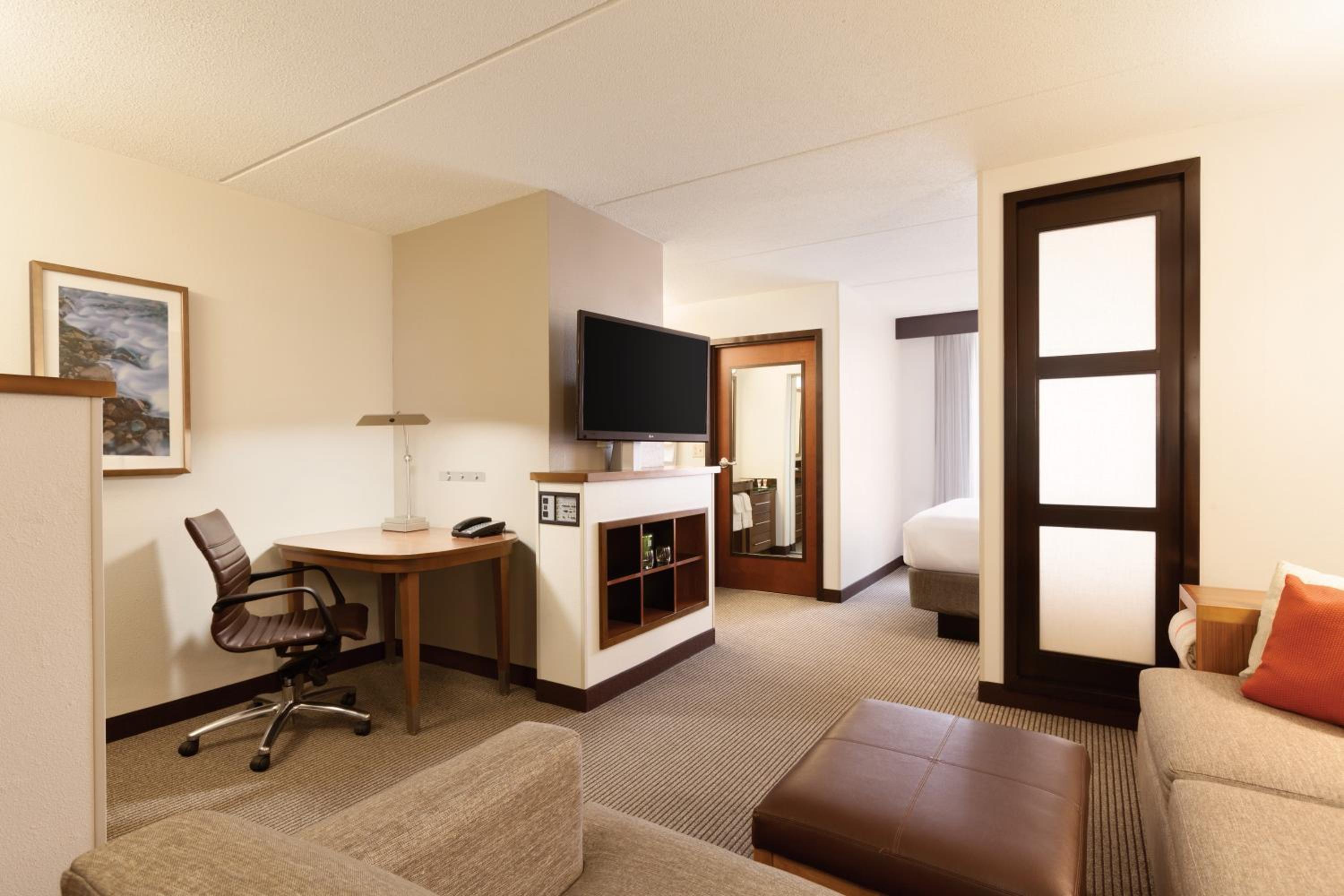 Reno Vacations - Hyatt Place Reno/Tahoe Airport - Property Image 10