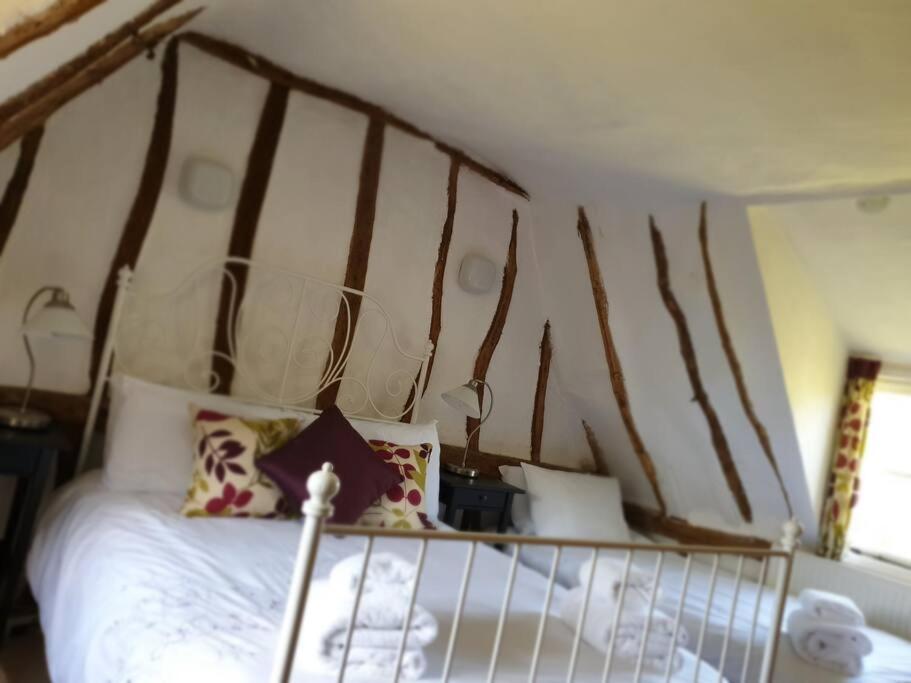 Entire Thatched Cottage view 5