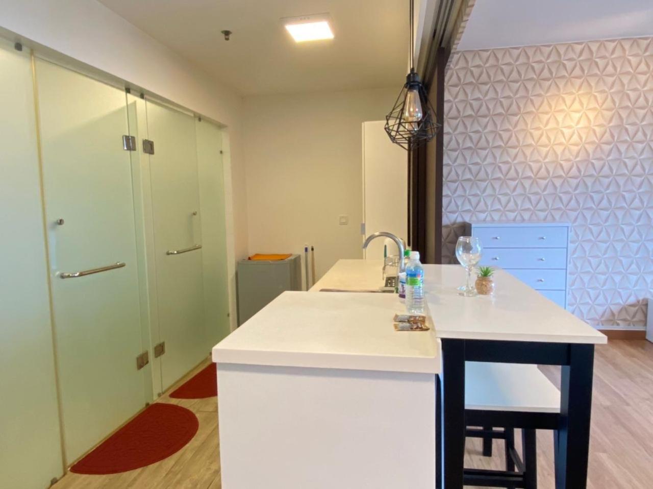 Zillion Cozy - Trefoil Setia Alam- Next to Setia City Mall & Convention Centre photo 4