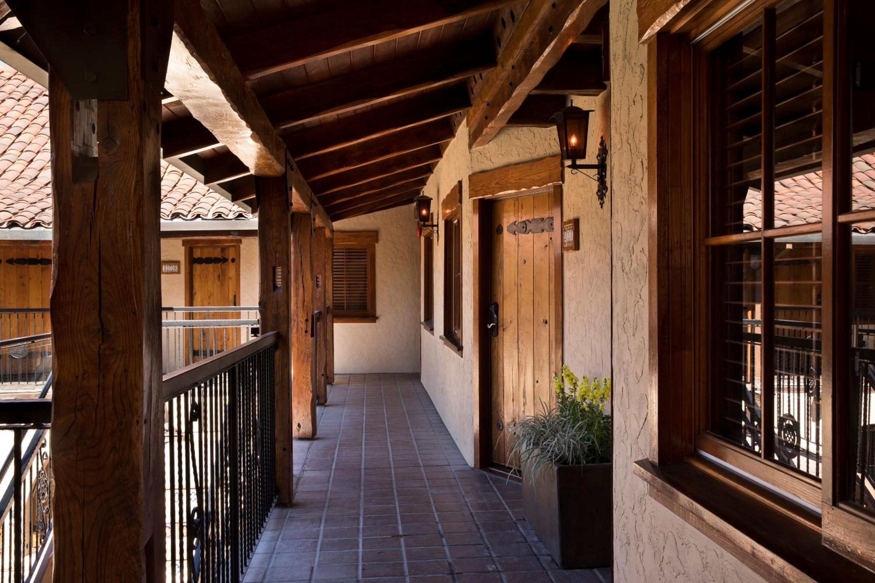 Rancho Caymus Inn - Property Image 60
