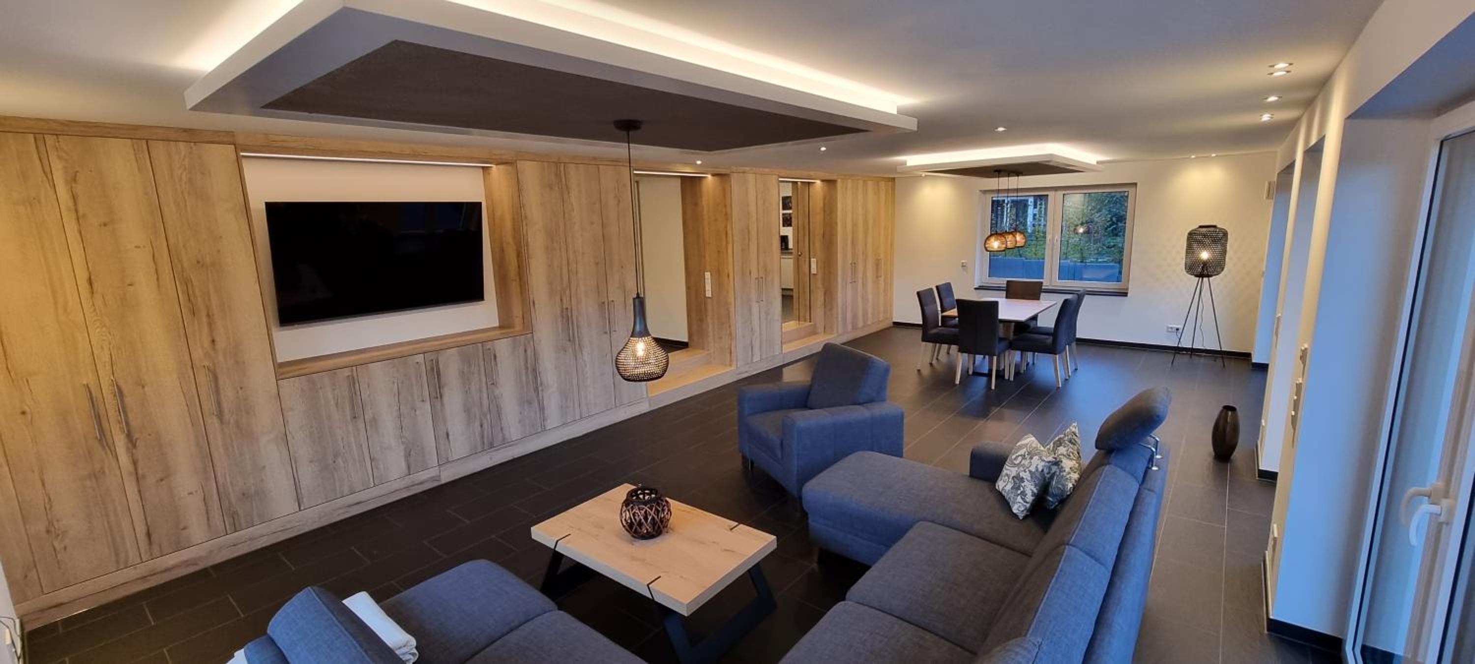 Upland Lounge view 3