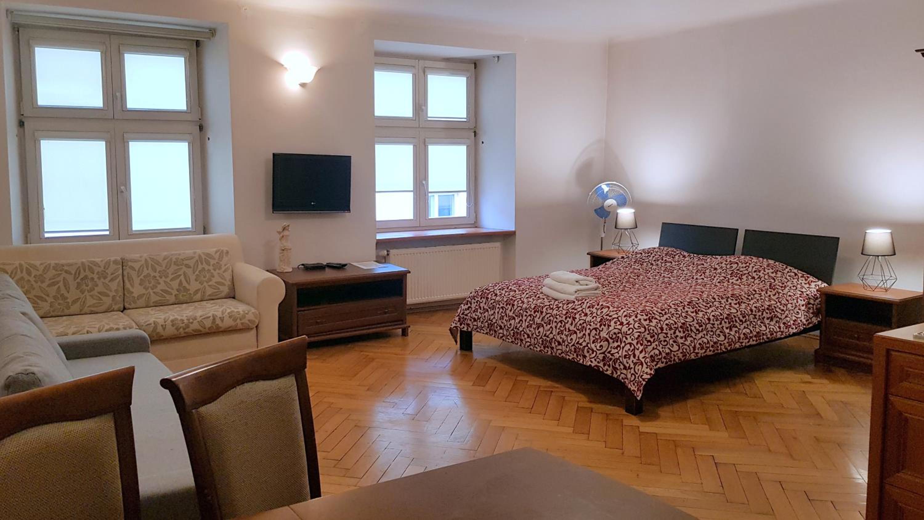 Krakow For You Budget Apartments