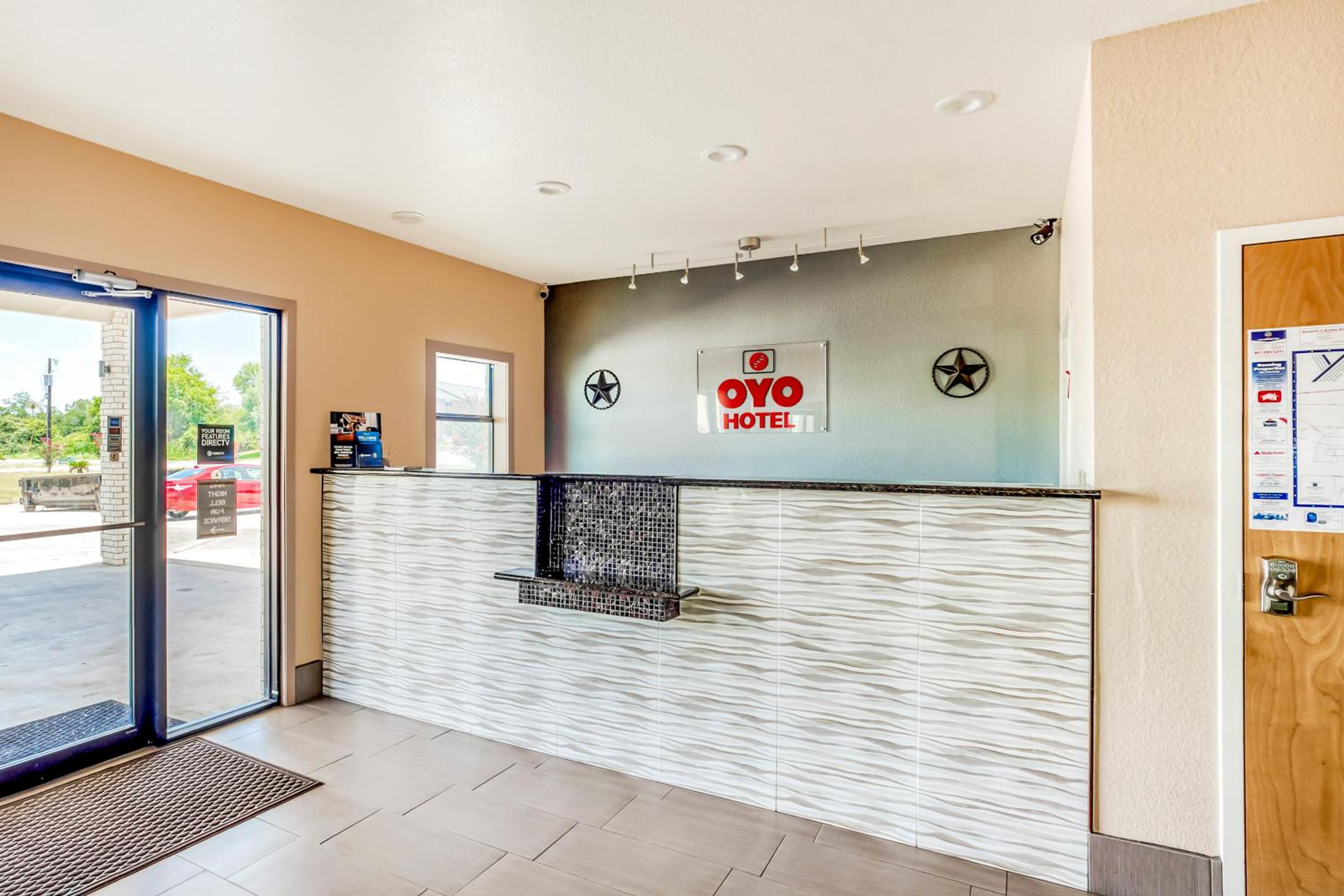 OYO Hotel Yoakum West