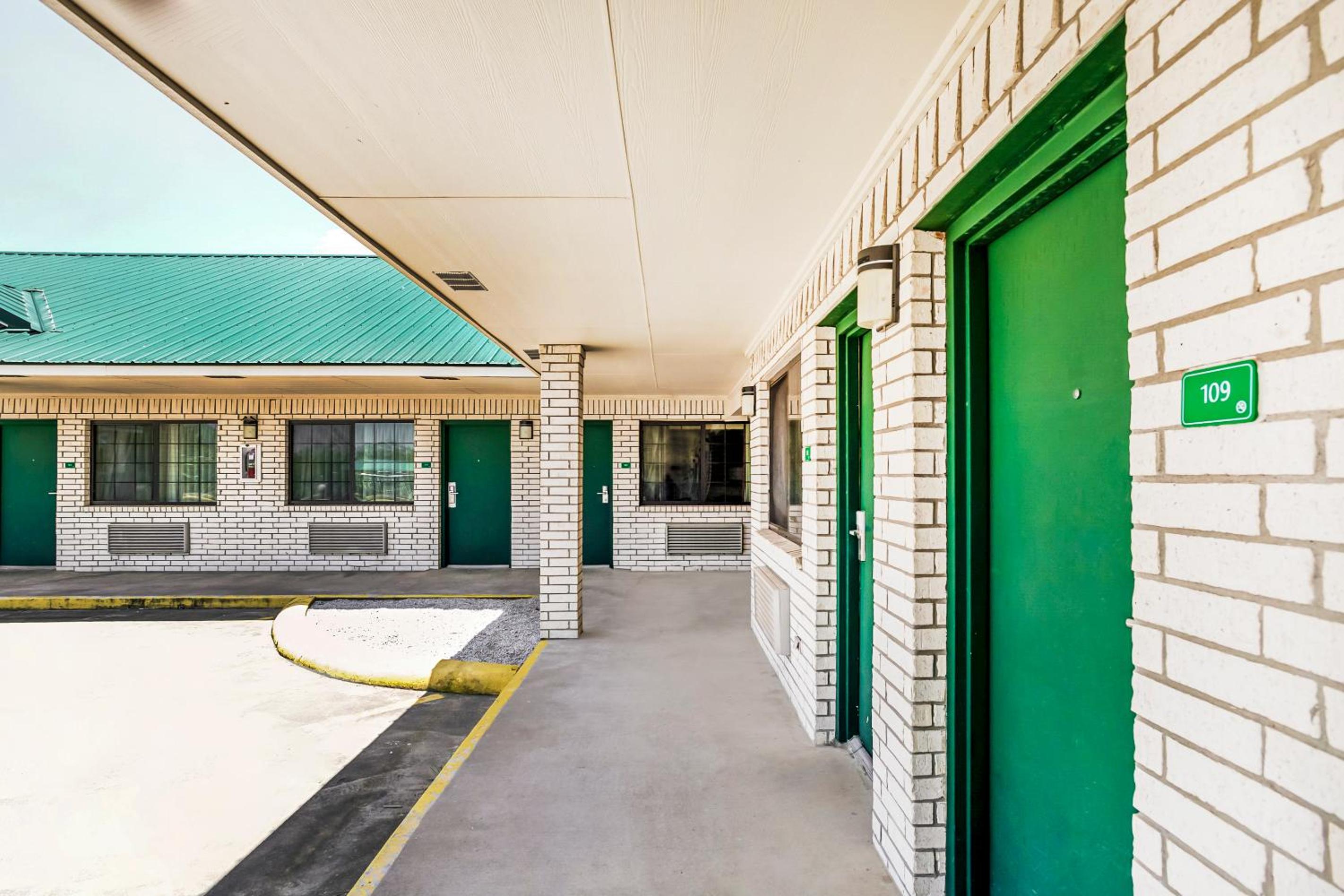 OYO Hotel Yoakum West