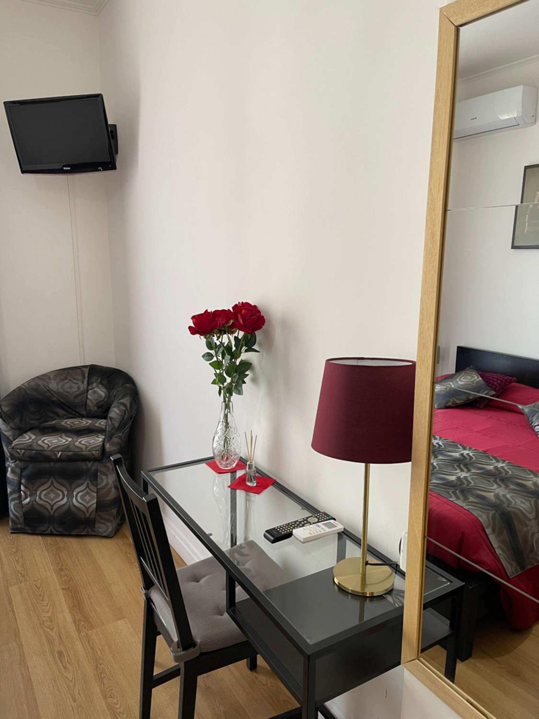hotel room