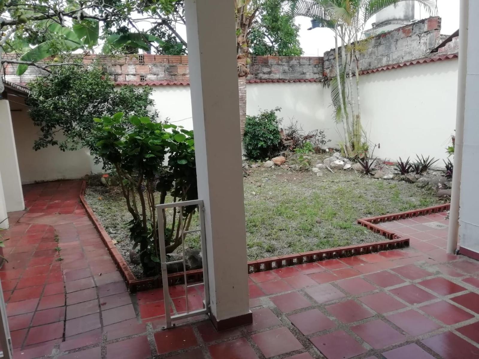 Agradable casa vacacional cerca al centro de Anapoima