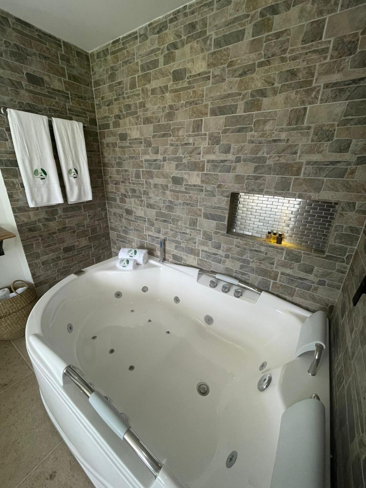 Apartasol Luxury Citadela di Sole con Jacuzzi view 3