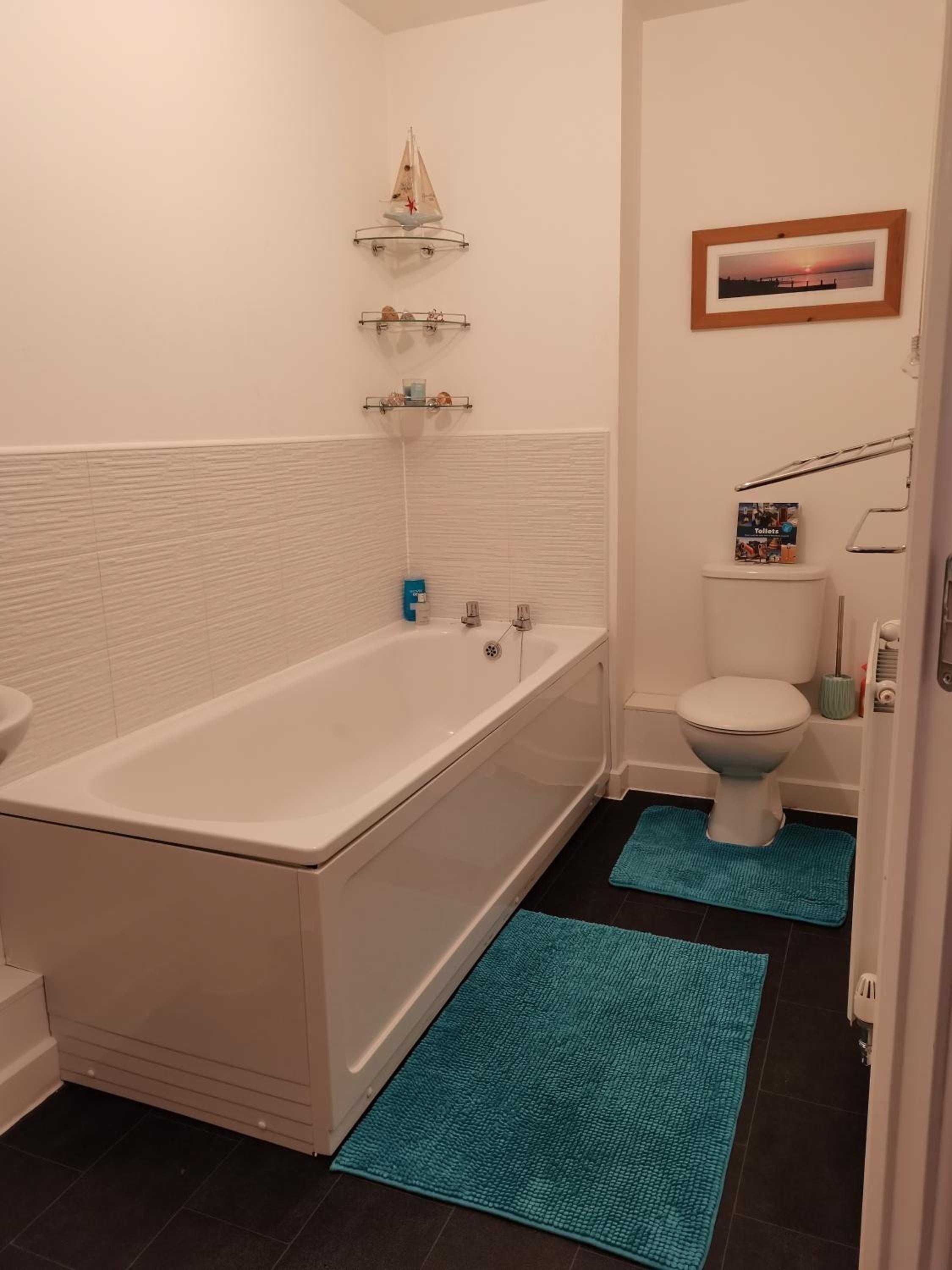 Cosy Apartment with Balcony, photo 19