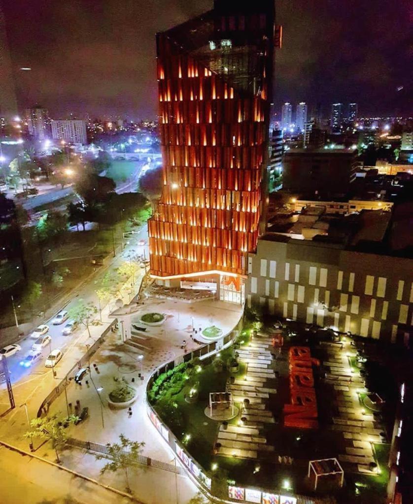 DEPARTAMENTO VIP PREMIUM EN EL CENTRO - Arte y Vistas panorámicas a toda la ciudad y el río