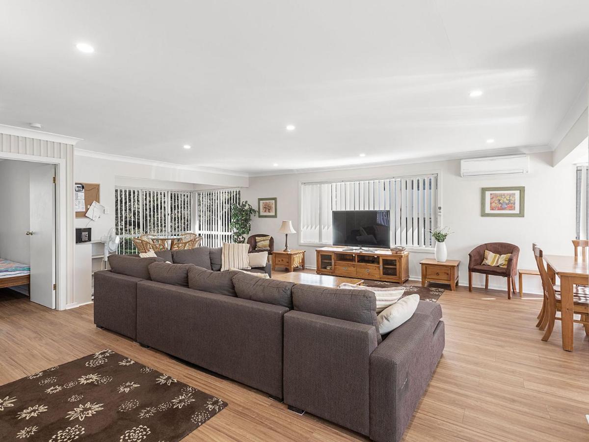 Bay Serene 15 Mistral Close