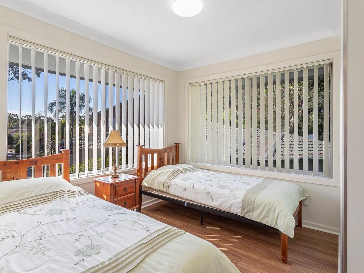 Bay Serene 15 Mistral Close