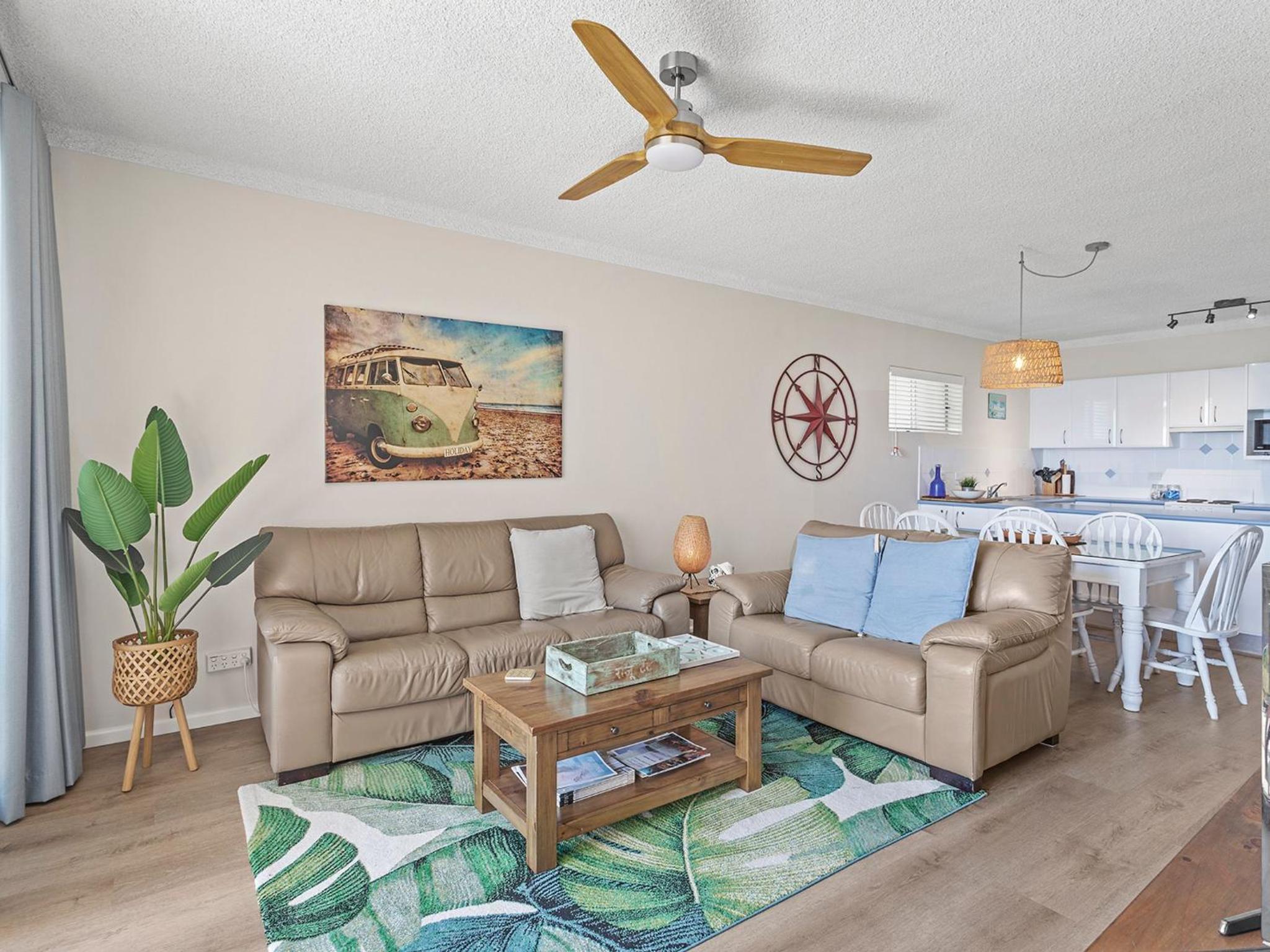Bella Vista Unit 10 19 Shoal Bay Road