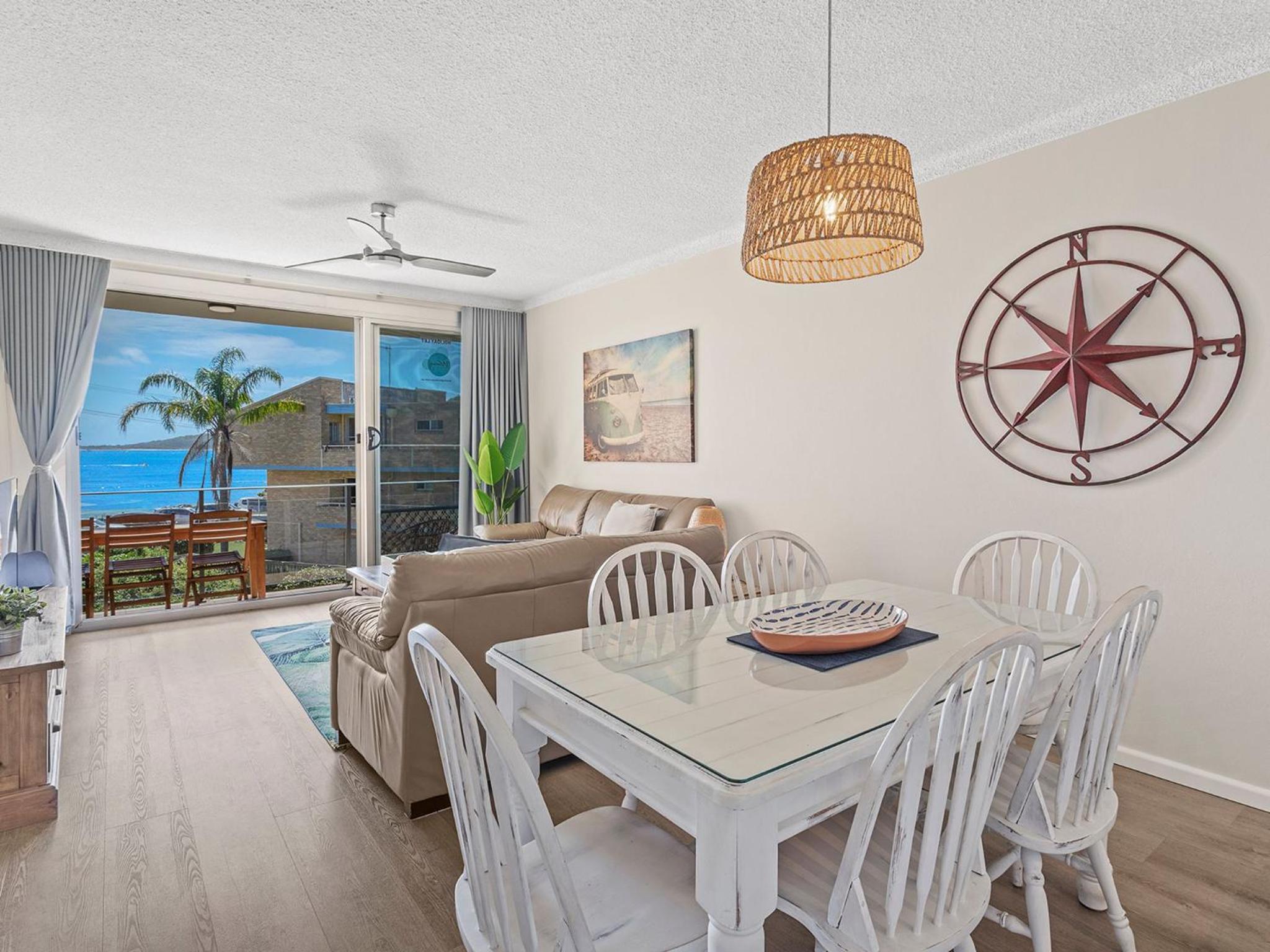 Bella Vista Unit 10 19 Shoal Bay Road