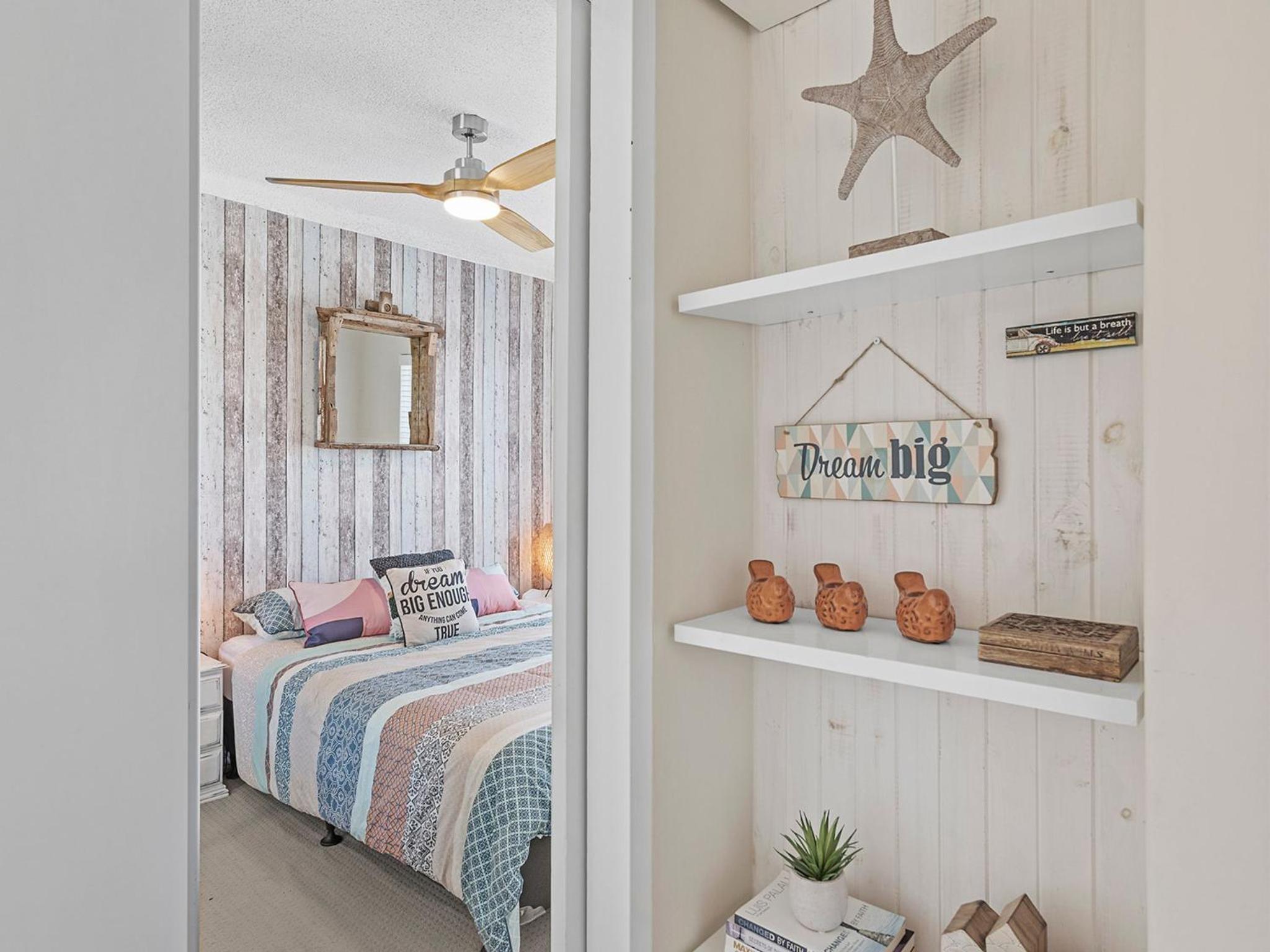 Bella Vista Unit 10 19 Shoal Bay Road