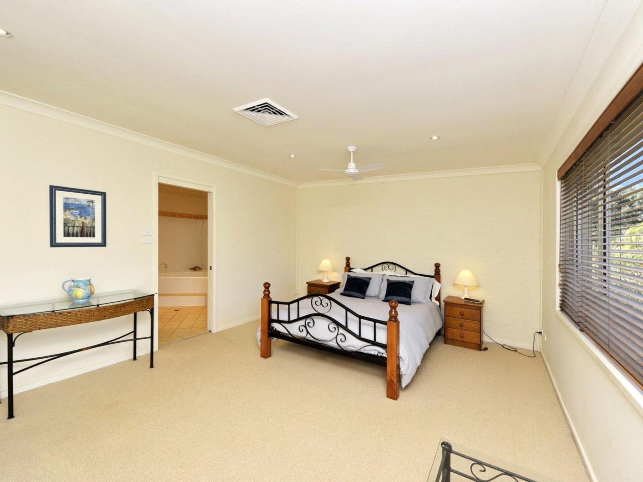 Marine Dr 2 70 Fingal Bay view 2