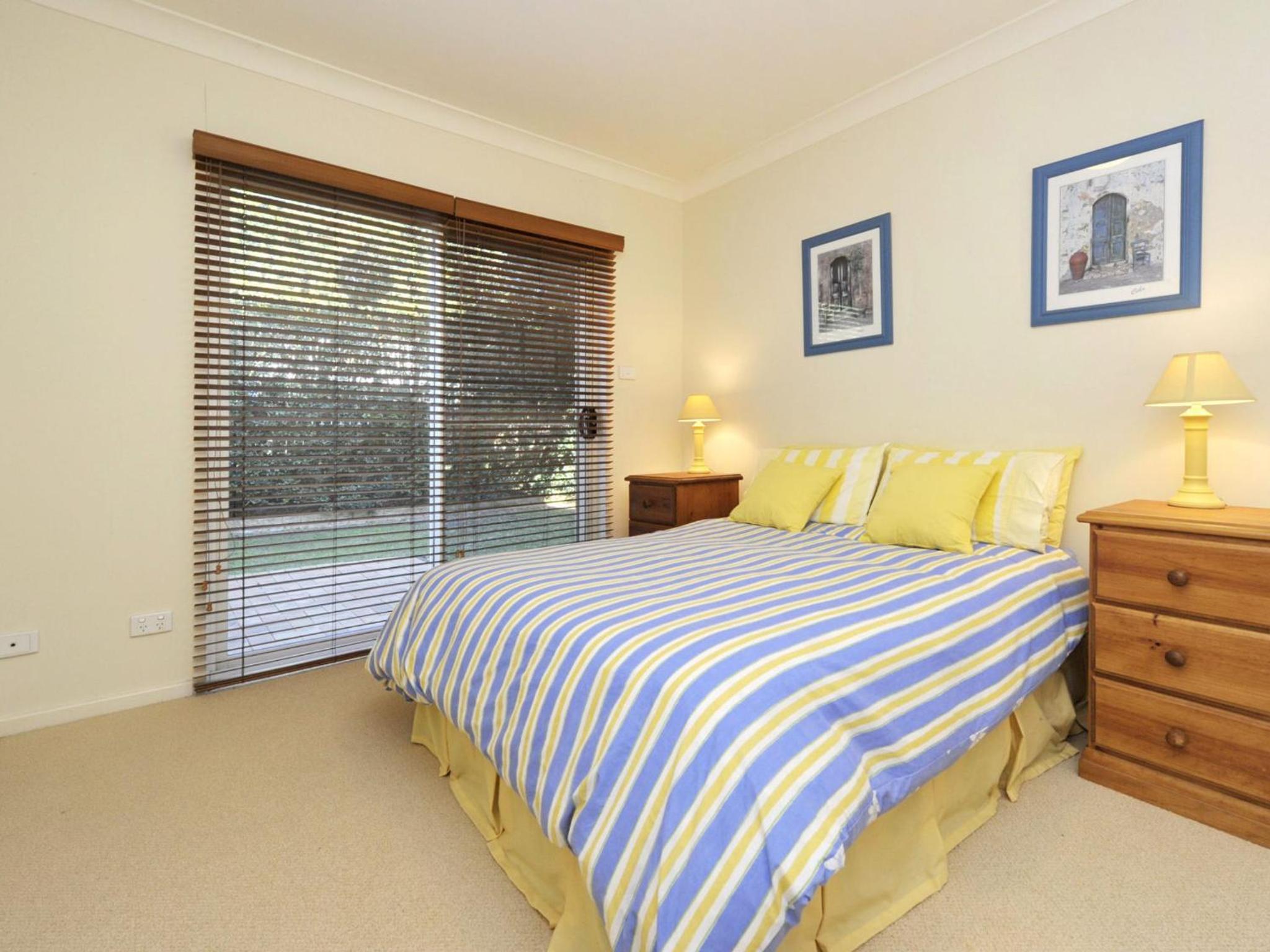 Marine Dr 2 70 Fingal Bay view 4