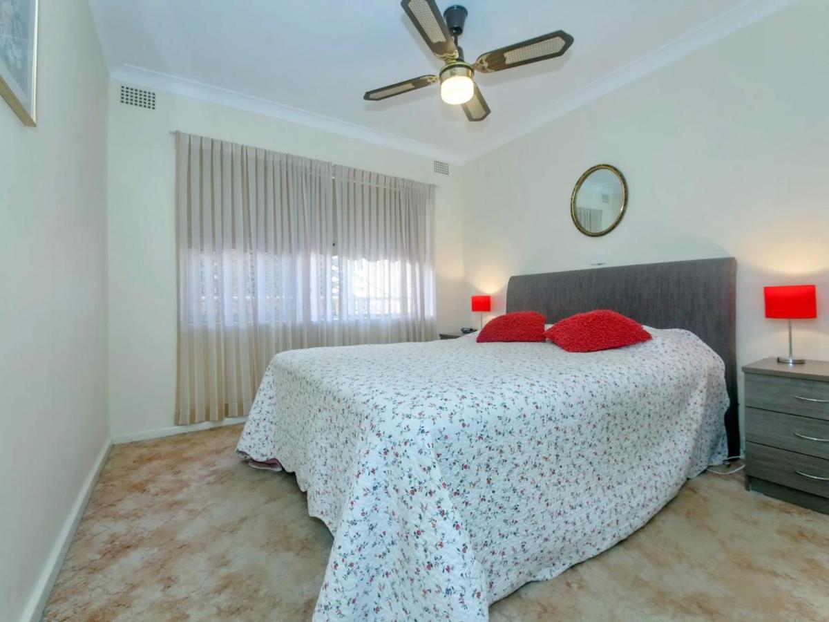 Quarterdeck Unit 3 12 Magnus Street