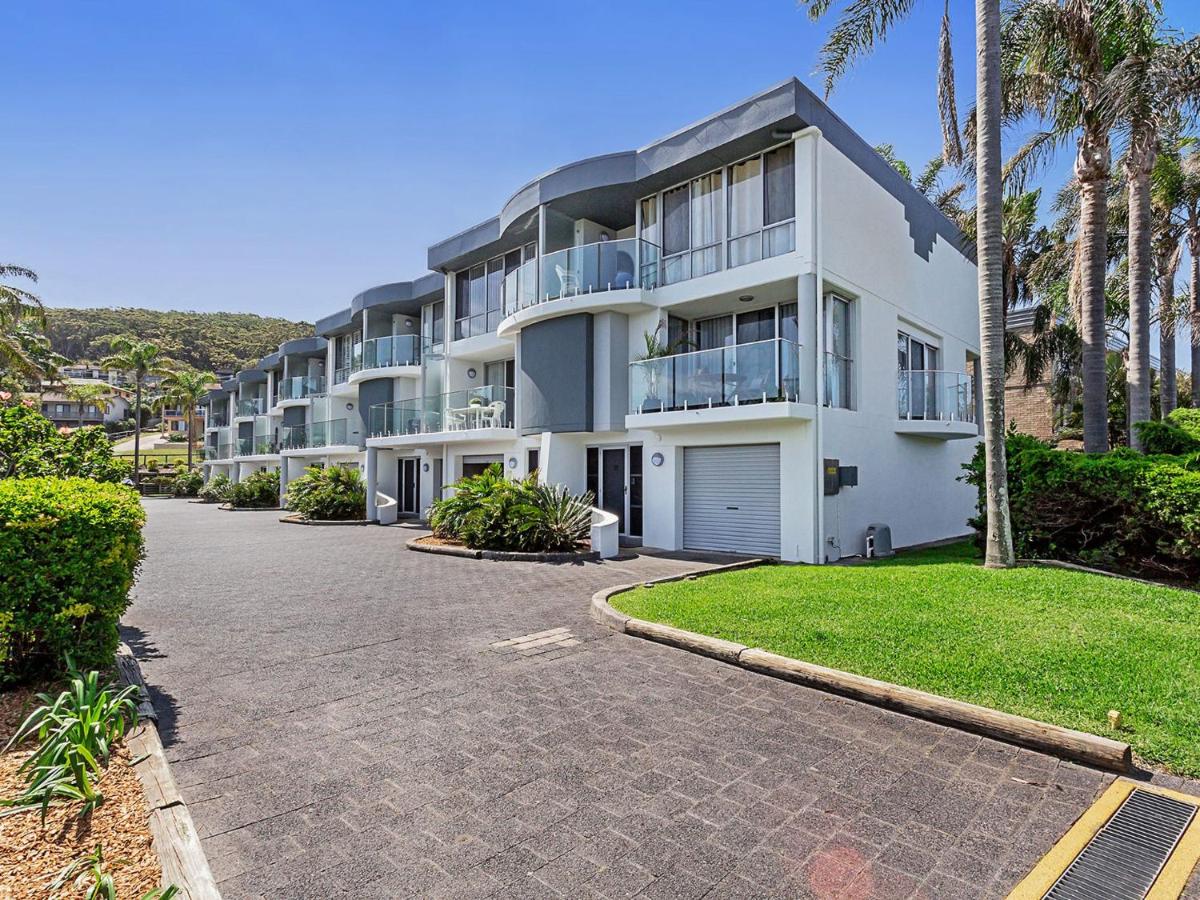 Cirrus 6 44 Marine Drive