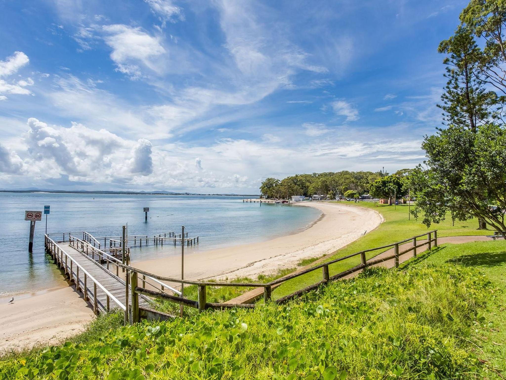 Collendina Unit 6 19 Kurrawa Close