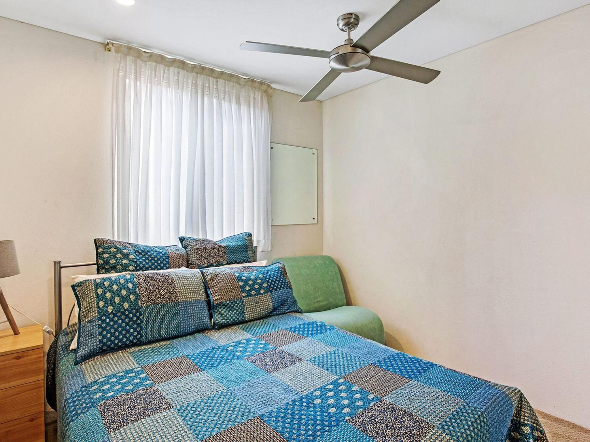 Shoal Towers Unit 3 11 Shoal Bay Road