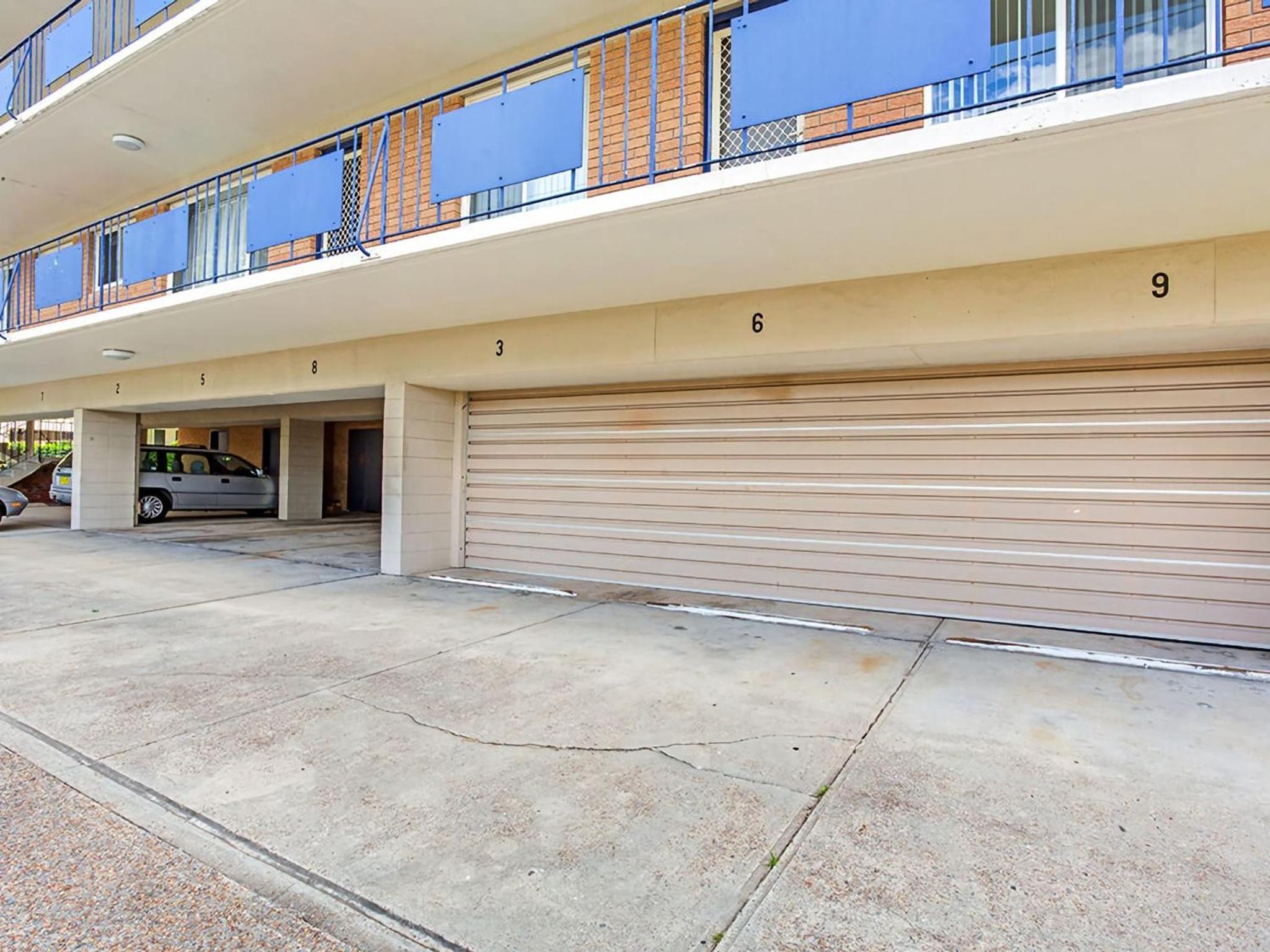 Shoal Towers Unit 3 11 Shoal Bay Road