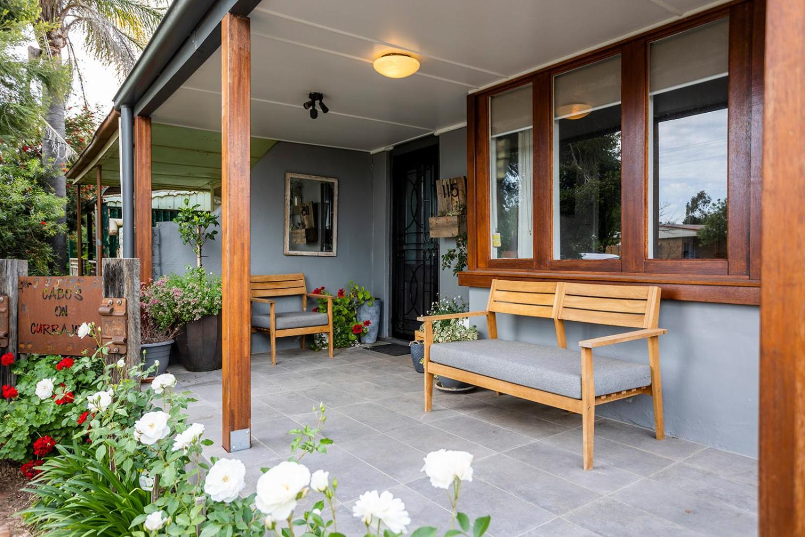 Cabo's On Currajong Warm, Cosy and Welcoming - Property Image 4