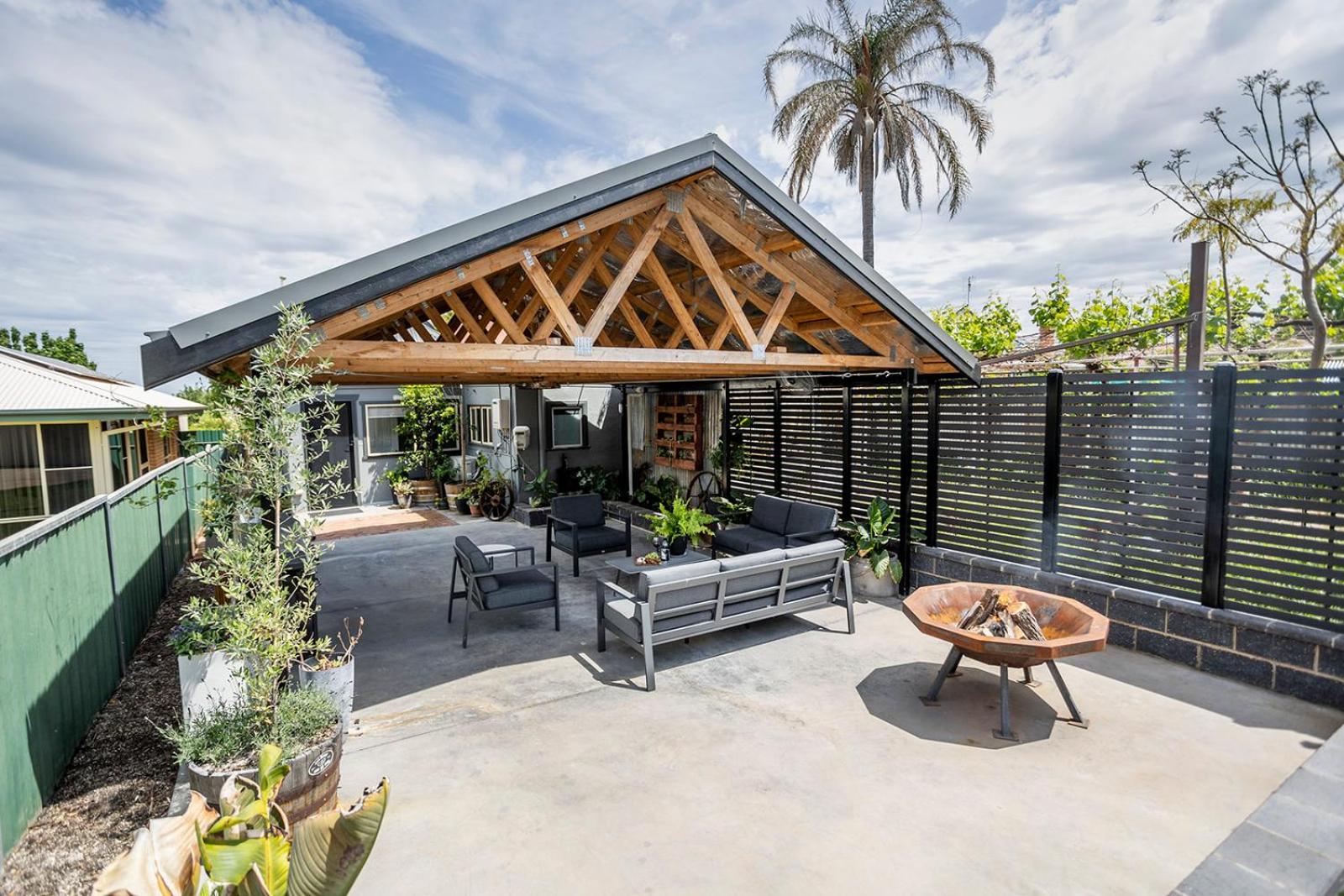 Cabo's On Currajong Warm, Cosy and Welcoming - Property Image 5