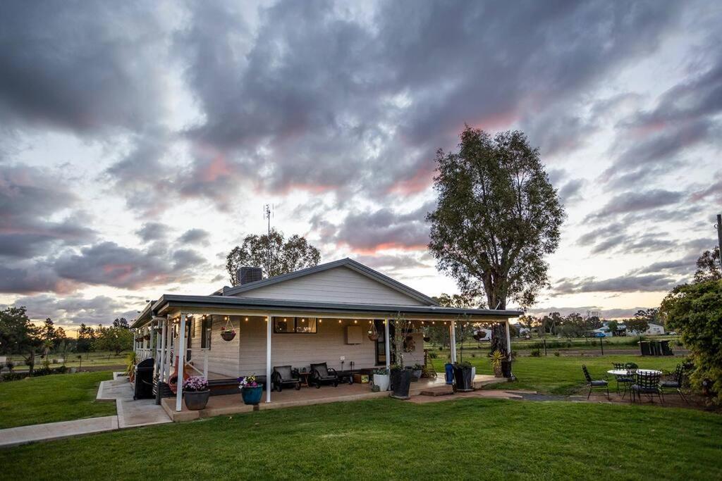 EdenValley Private Manicured Gardens with Fire Pit, photo 13
