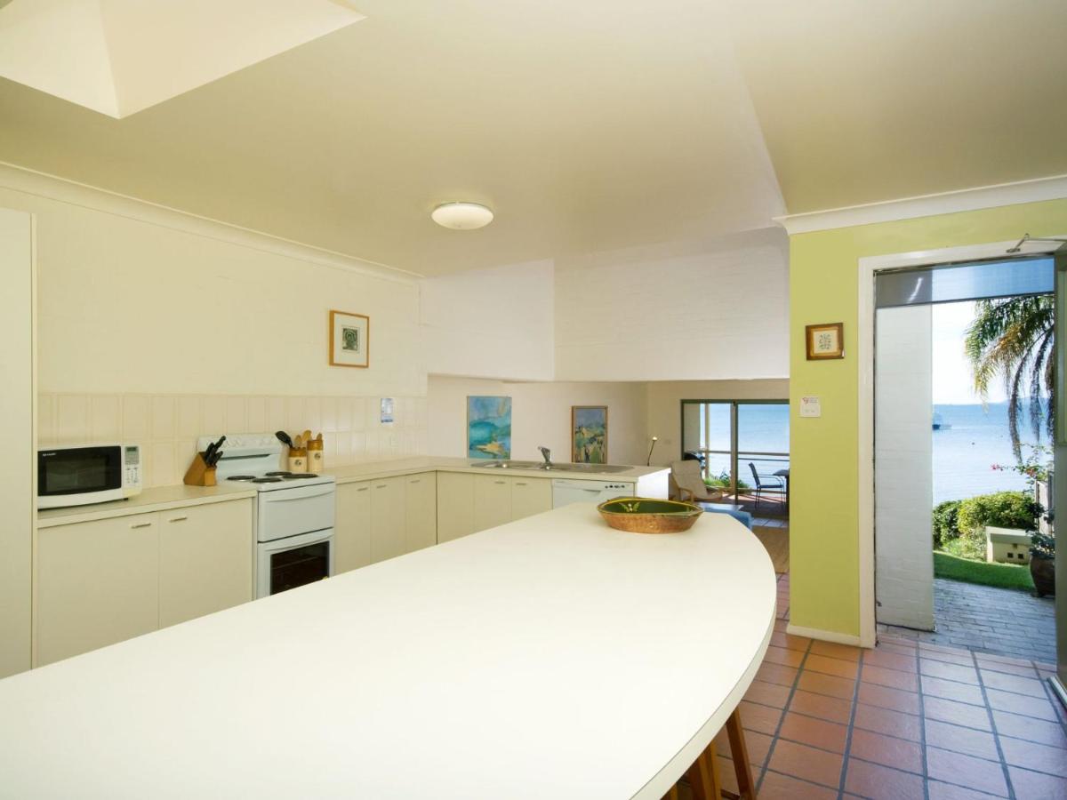 Tuscan Waterfront Unit 1 213 Soldiers Point Road